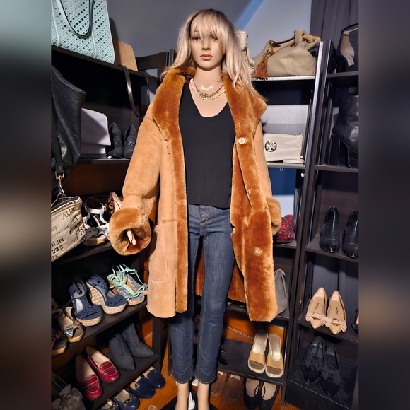 Womens camel shearling coat. Size large - Picture 1 of 5